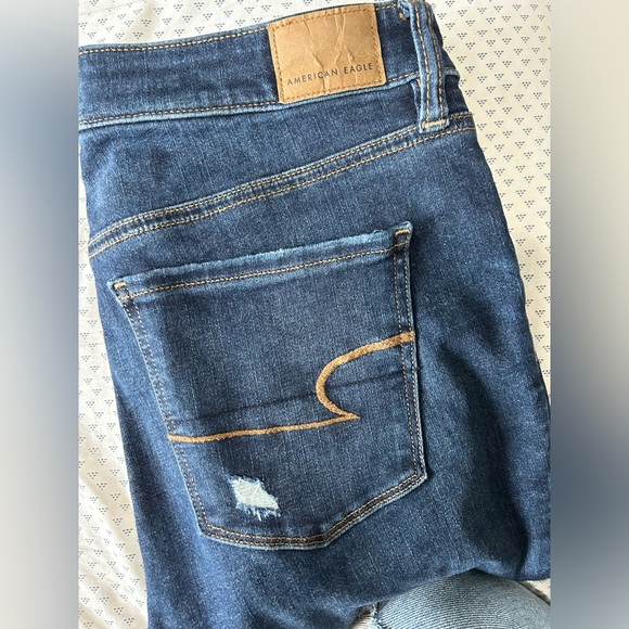 AE high rise jegging with distressing, 8 x long - Picture 4 of 9